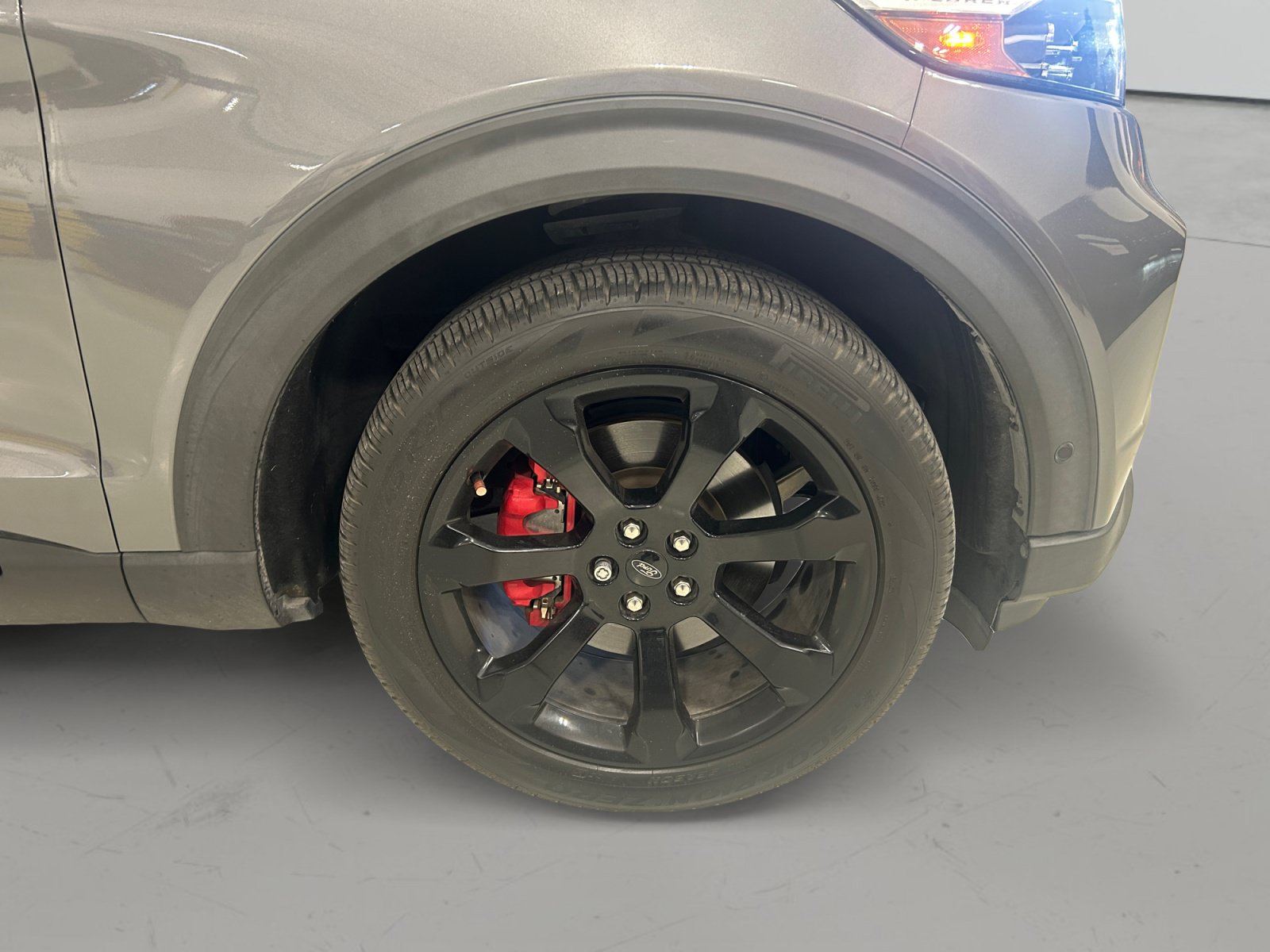 Certified 2021 Ford Explorer ST w/ Equipment Group 401A AWD/4WD image 8