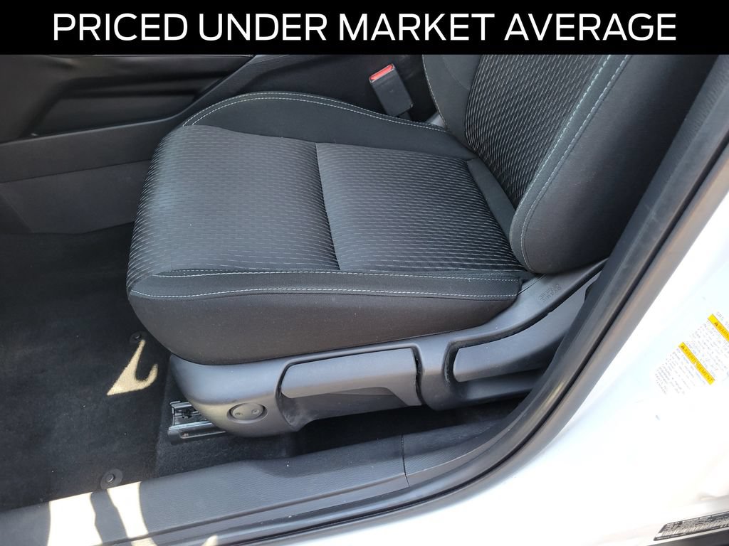 Used 2022 Mitsubishi Outlander ES AWD/4WD image 17