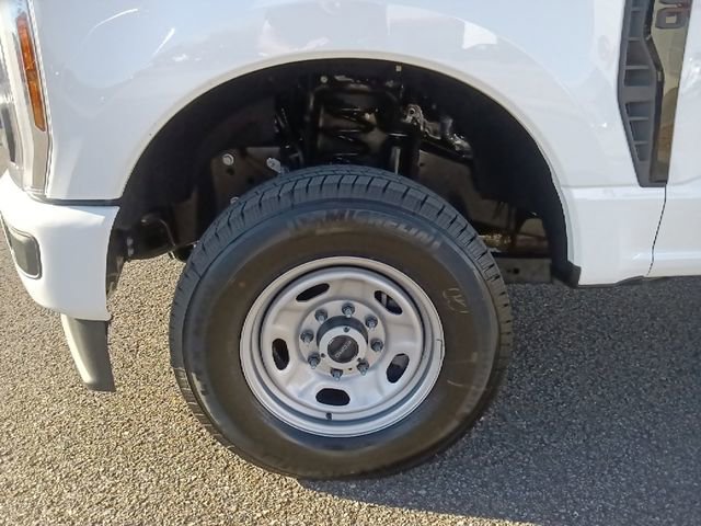 Certified 2025 Ford F350 XL w/ STX Appearance Package AWD/4WD image 10