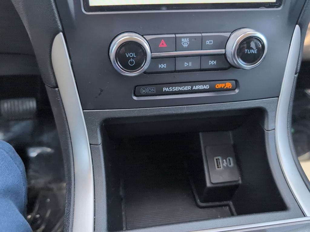 Certified 2024 Ford Edge SEL AWD/4WD image 18