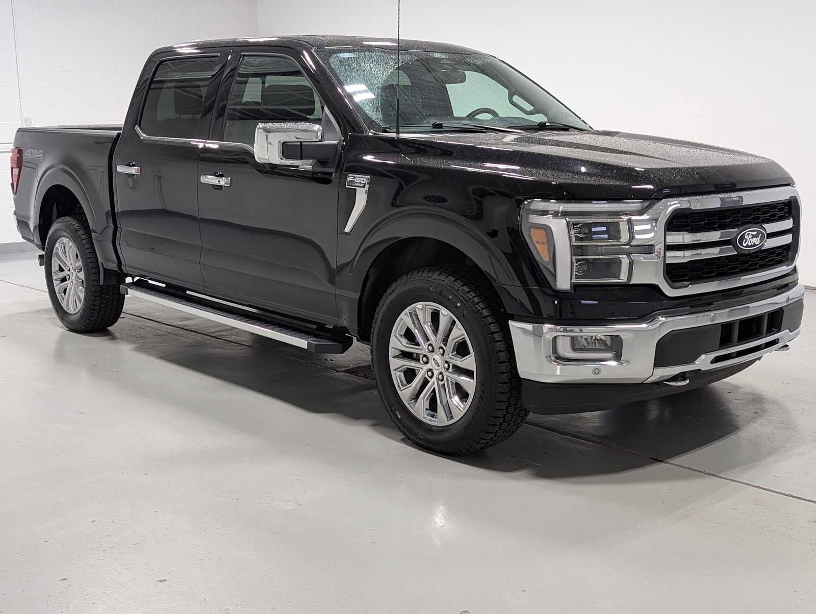 Certified 2024 Ford F150 Lariat w/ Tow/Haul Package AWD/4WD image 6