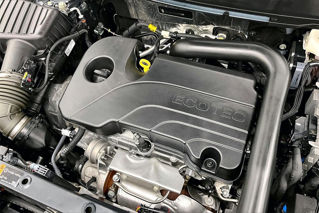 Used 2023 Chevrolet Equinox RS w/ RS Leather Package image 34