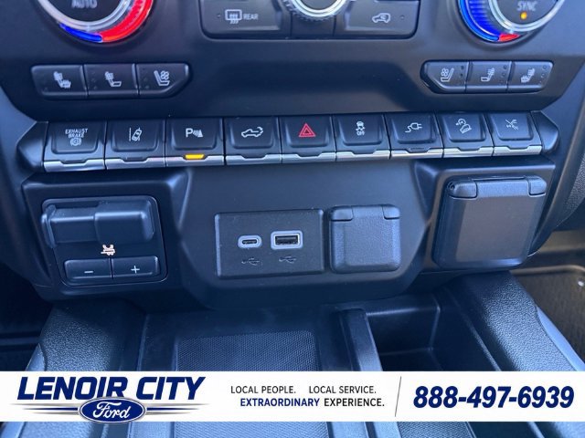 Used 2023 GMC Sierra 2500 Denali w/ Denali Ultimate Package AWD/4WD image 38