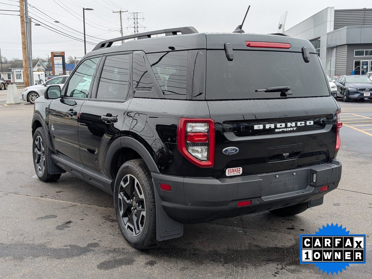 Certified 2023 Ford Bronco Sport Outer Banks AWD/4WD image 3