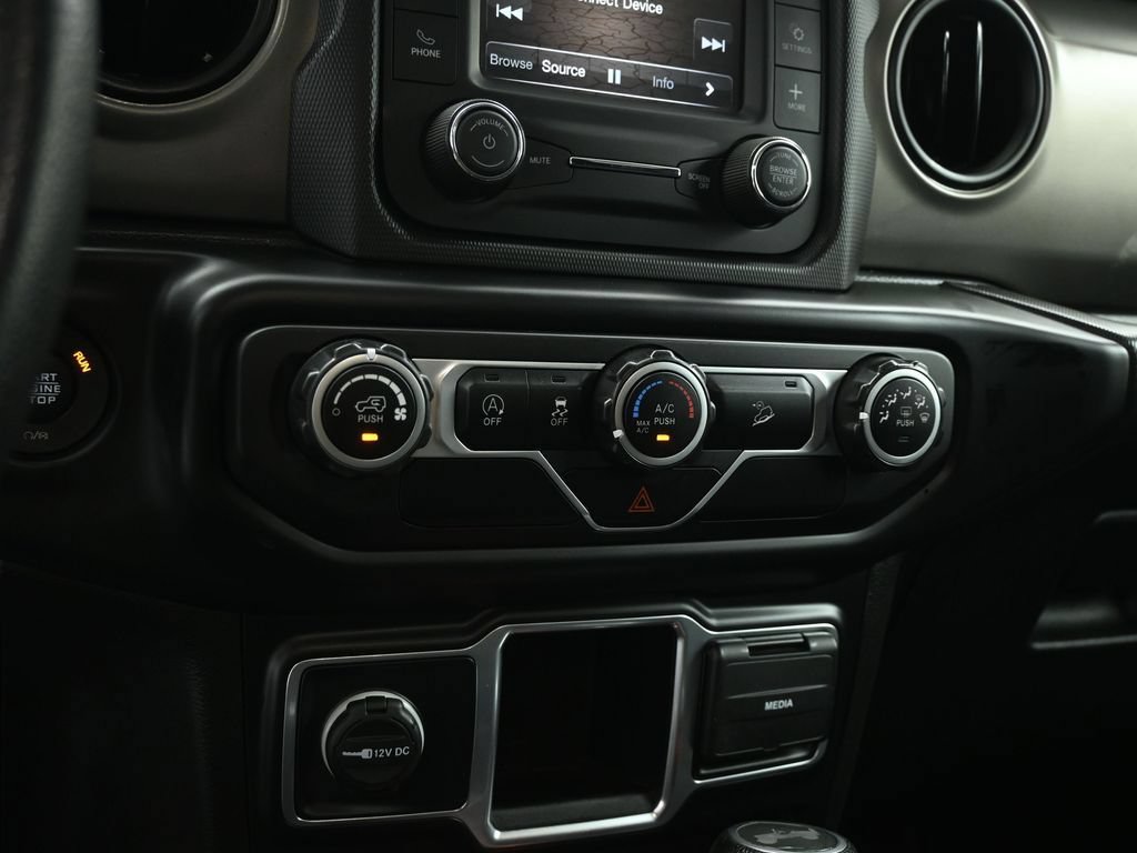 Used 2021 Jeep Wrangler Unlimited Sport AWD/4WD image 16