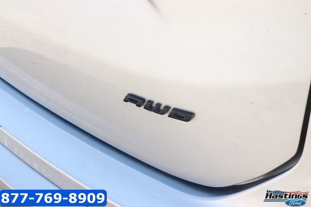 Certified 2024 Ford Edge SE w/ Black Appearance Package image 8