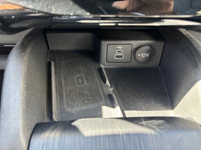 Certified 2025 Ford Escape Platinum AWD/4WD image 22