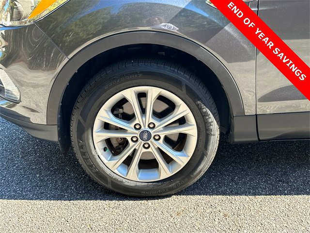 Certified 2019 Ford Escape SE image 11