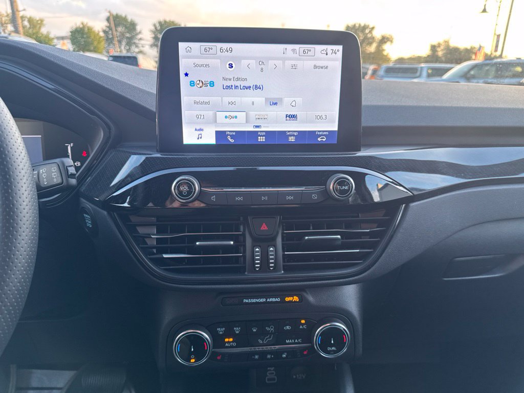 Certified 2025 Ford Escape ST-Line Select AWD/4WD image 20