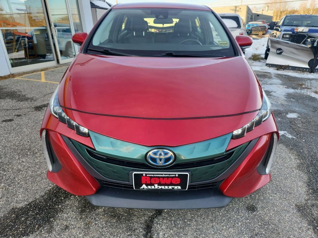 Used 2017 Toyota Prius Prime Premium image 8