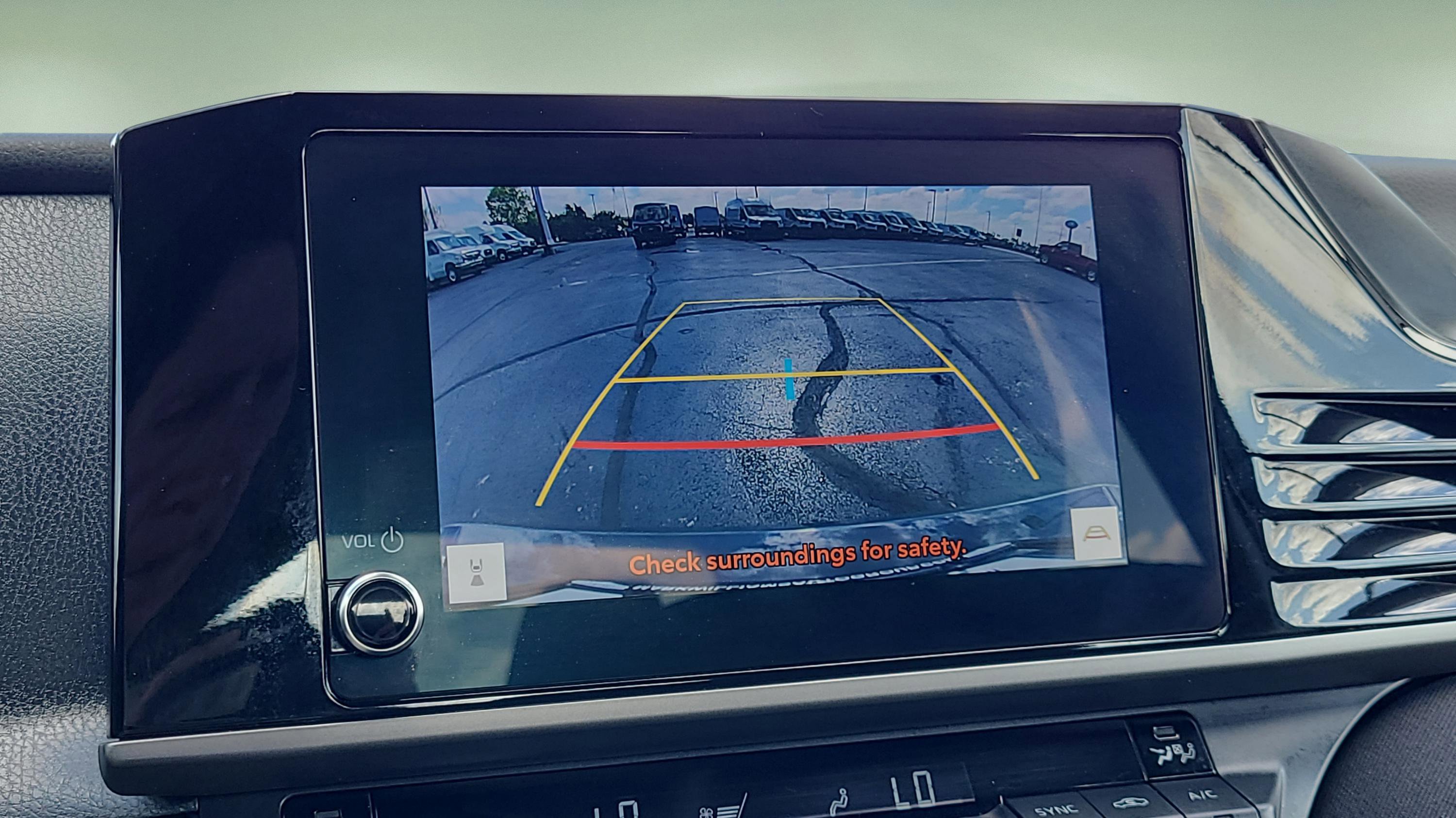 Used 2025 Toyota Camry SE FWD image 22