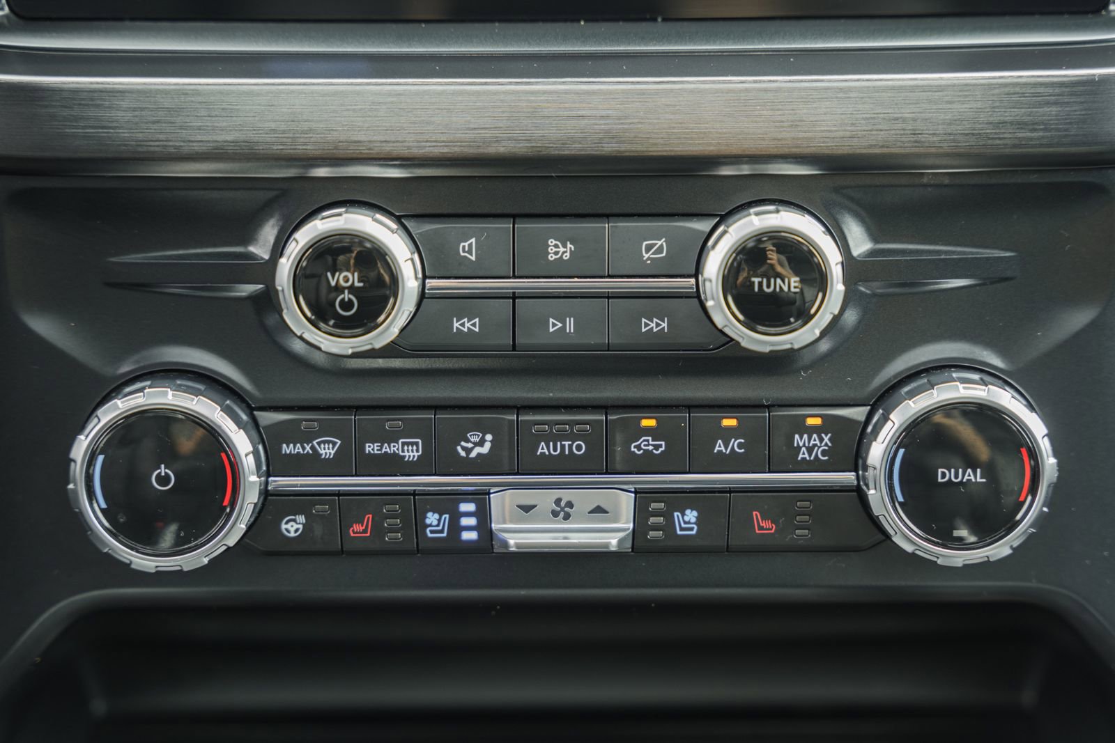 Certified 2023 Ford F250 Lariat w/ Lariat Ultimate Package AWD/4WD image 28