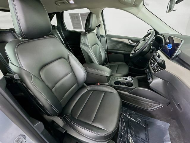 Certified 2022 Ford Escape SEL image 36