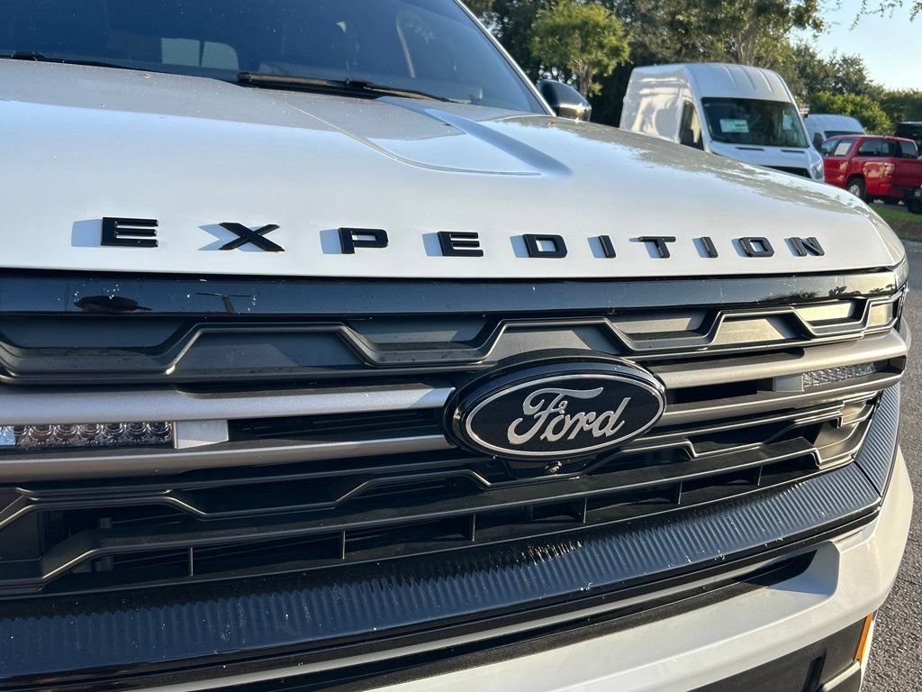 Certified 2025 Ford Expedition Tremor AWD/4WD image 21
