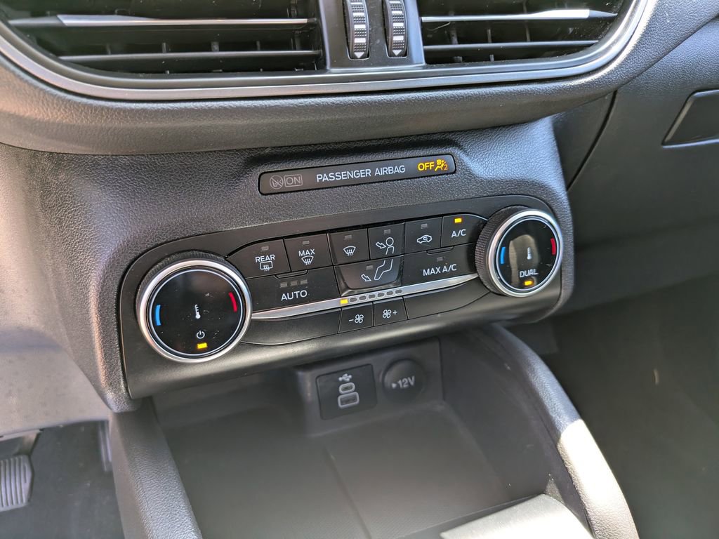 Certified 2024 Ford Escape Active FWD image 23