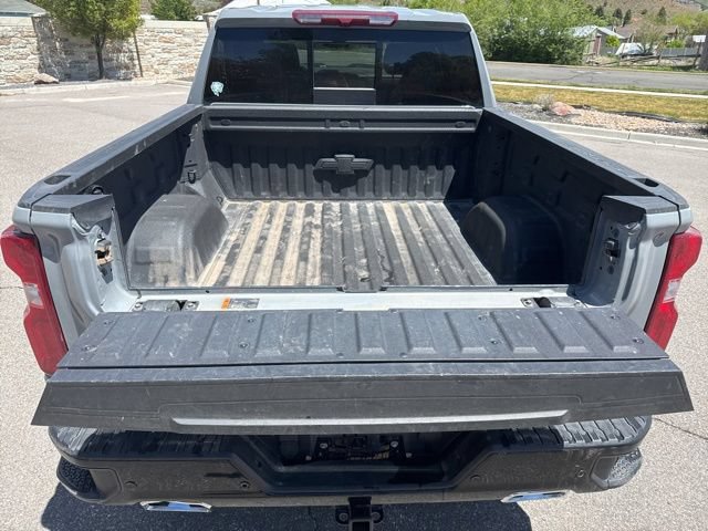 Used 2024 Chevrolet Silverado 1500 LT Trail Boss w/ LT Trail Boss Premium Package AWD/4WD image 10