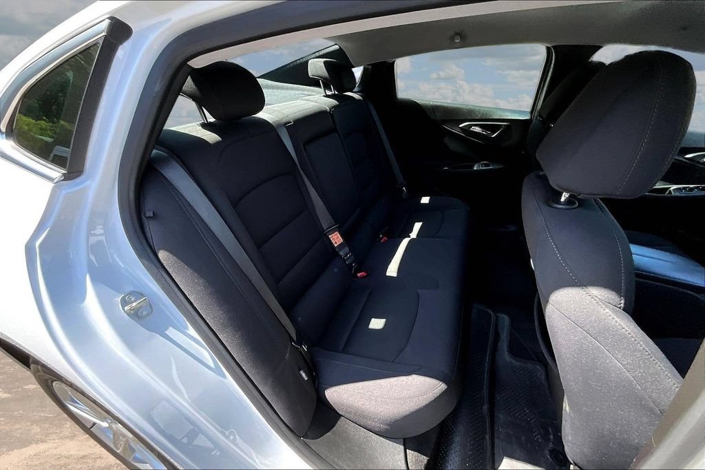 Used 2024 Chevrolet Malibu LT FWD image 27
