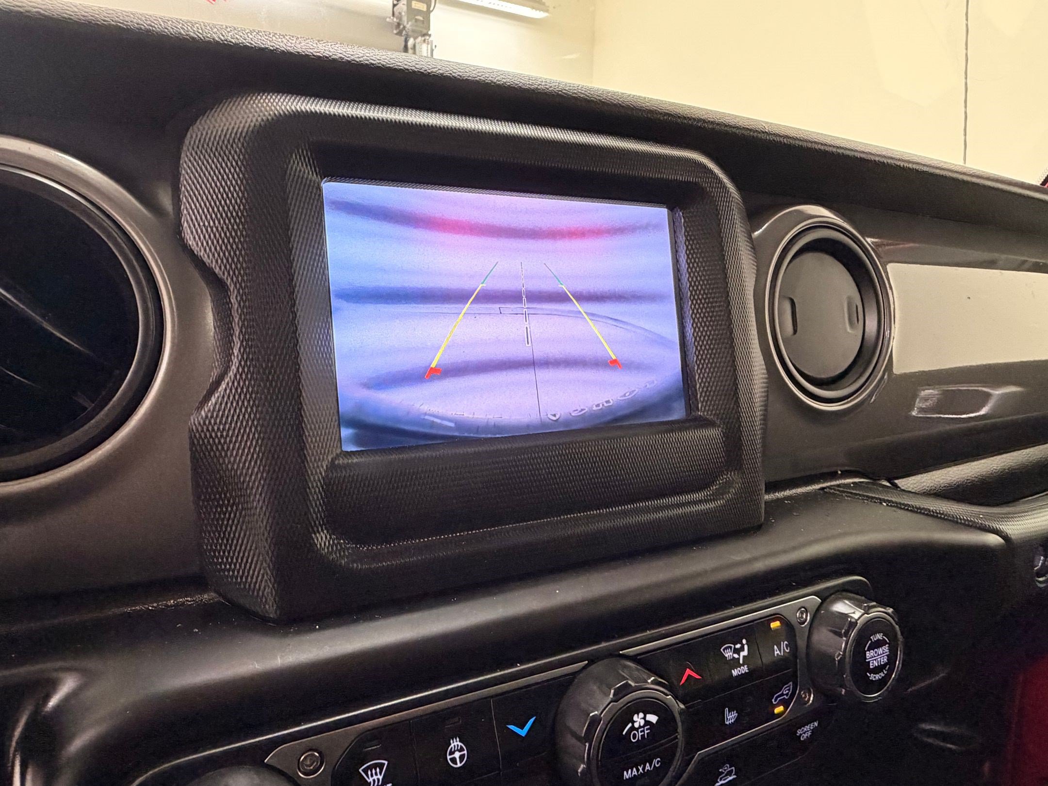 Used 2022 Jeep Wrangler Unlimited Sport AWD/4WD image 25