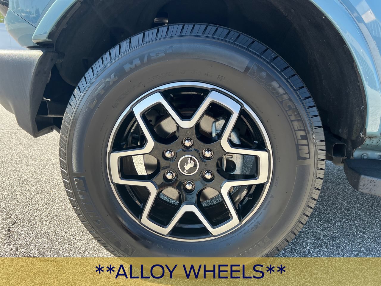 Certified 2022 Ford Bronco Outer Banks AWD/4WD image 13