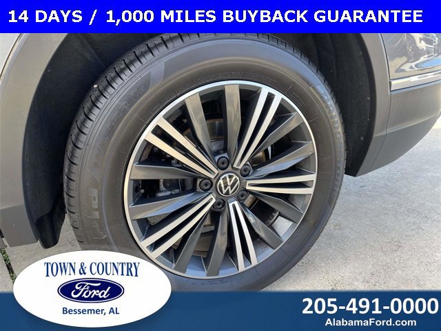 Used 2024 Volkswagen Tiguan Wolfsburg Edition image 10