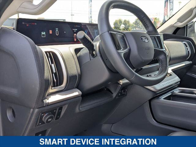 Certified 2025 Ford Expedition Active AWD/4WD image 12