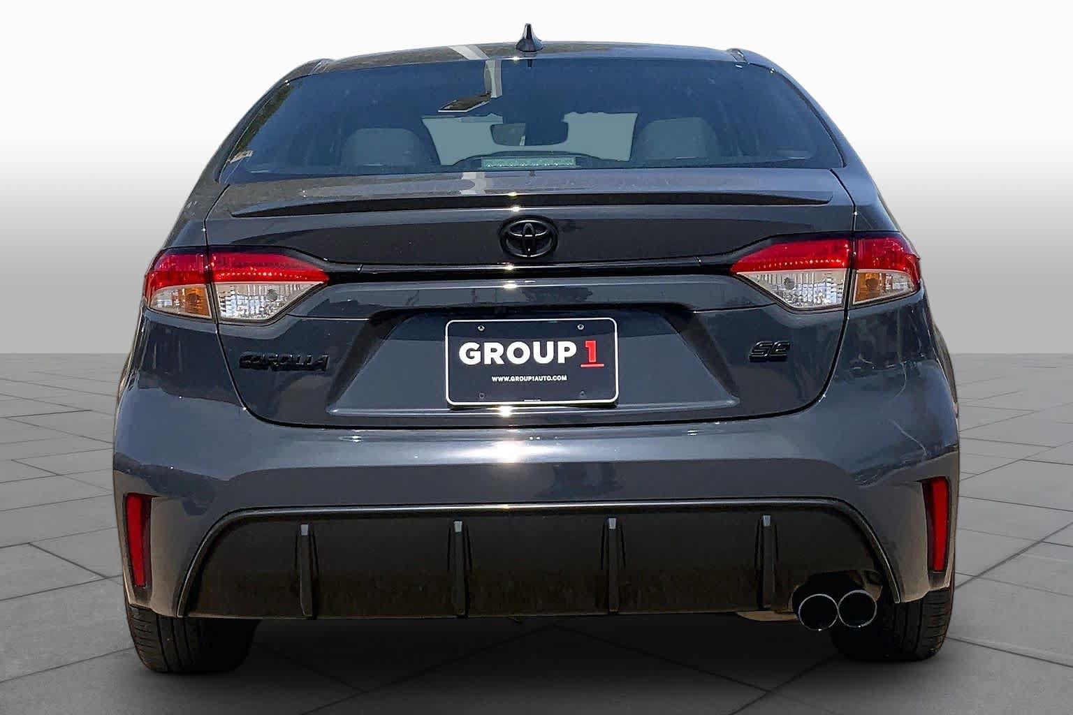 Used 2024 Toyota Corolla SE FWD image 5