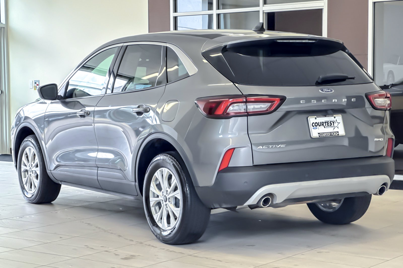 Certified 2024 Ford Escape Active AWD/4WD image 6