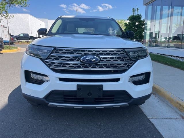 Certified 2023 Ford Explorer Limited w/ Limited Technology Package AWD/4WD image 8