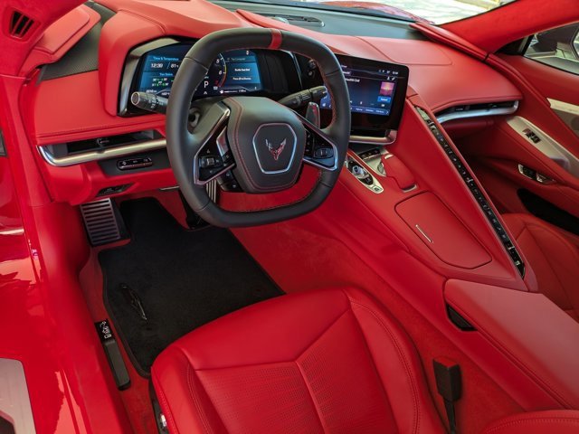 Used 2024 Chevrolet Corvette Stingray Premium Conv w/ Z51 Performance Package image 14