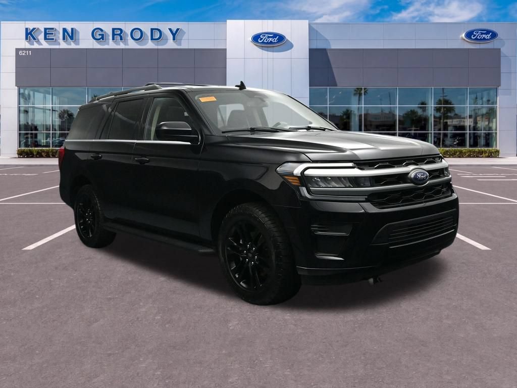 Certified 2024 Ford Expedition XLT AWD/4WD image 1