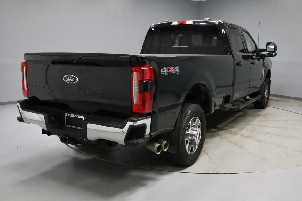 Certified 2023 Ford F350 Lariat AWD/4WD image 11