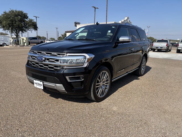 Certified 2022 Ford Expedition Platinum image 2