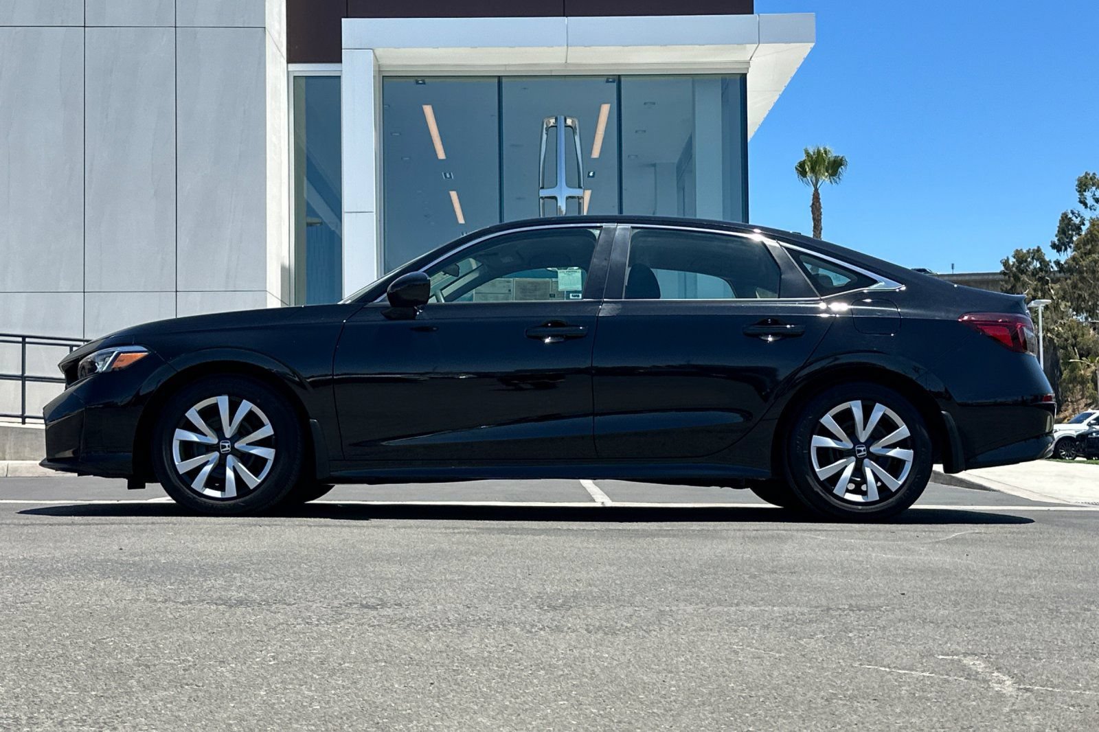 Used 2025 Honda Civic LX image 6
