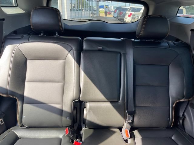 Used 2024 GMC Terrain AT4 w/ Infotainment Package II AWD/4WD image 21