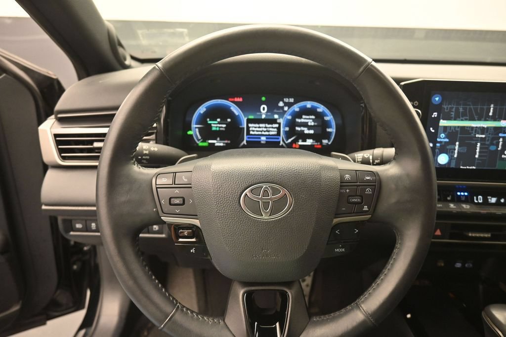 Used 2025 Toyota Camry XSE w/ Premium Package FWD image 6