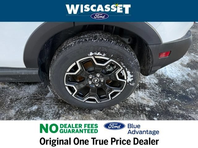 Certified 2025 Ford Bronco Sport Outer Banks w/ Outer Banks Tech Package+ AWD/4WD image 35