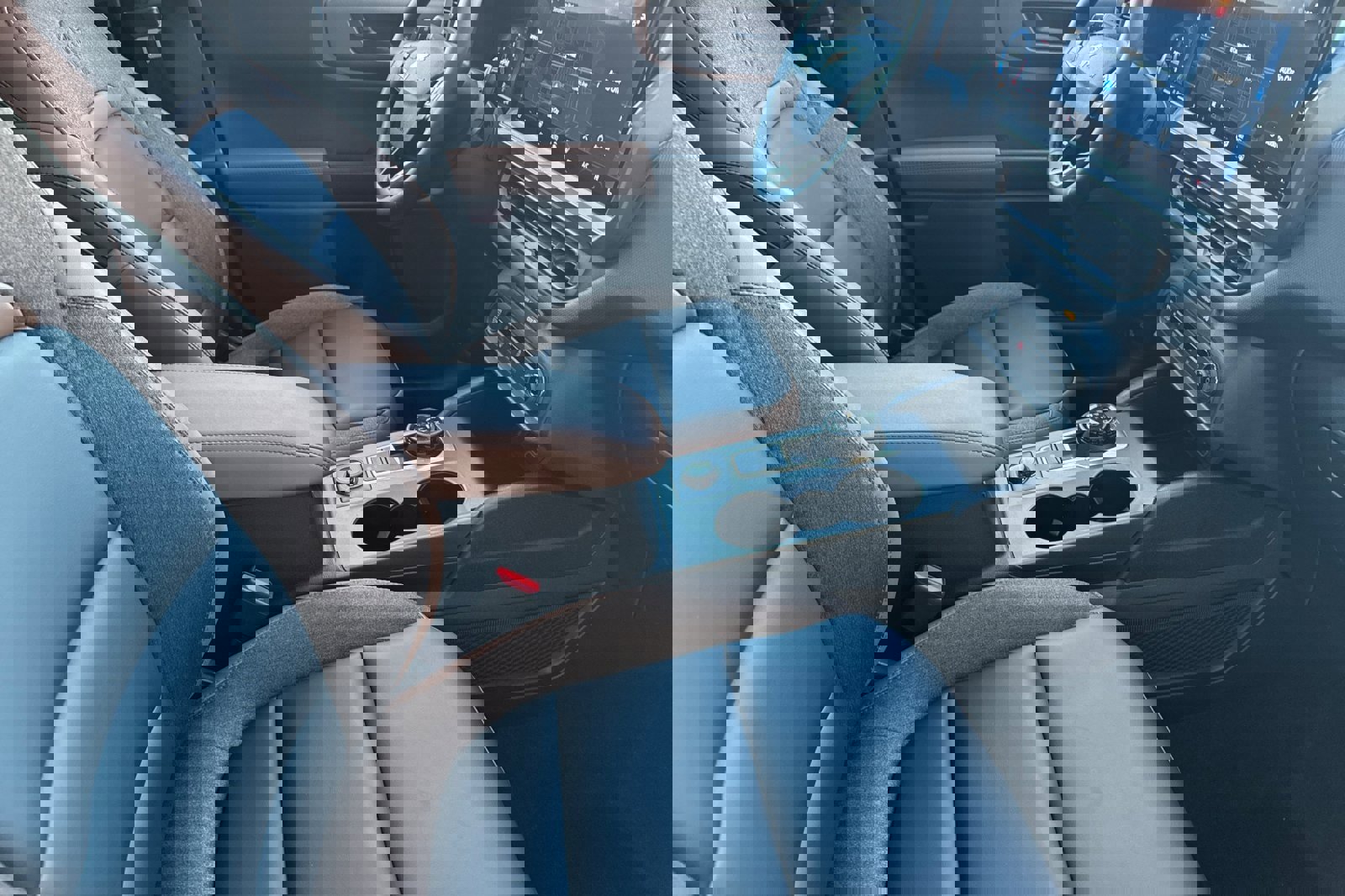 Certified 2025 Ford Bronco Sport Outer Banks w/ Outer Banks Tech Package+ image 17