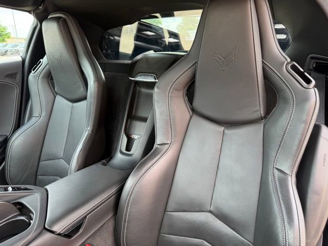 Used 2023 Chevrolet Corvette Stingray Preferred Cpe w/ Z51 Performance Package image 13