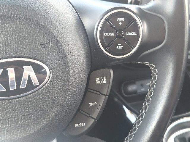 Used 2017 Kia Soul + w/ Audio Package FWD image 33
