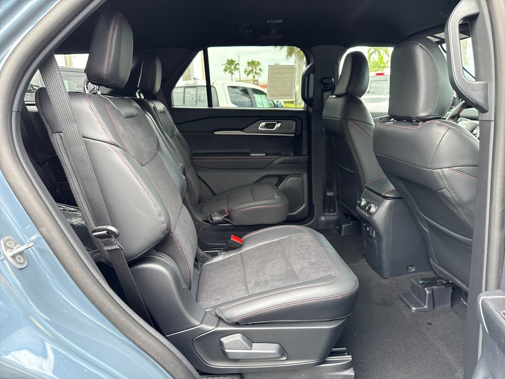 Certified 2026 Ford Explorer ST RWD image 24