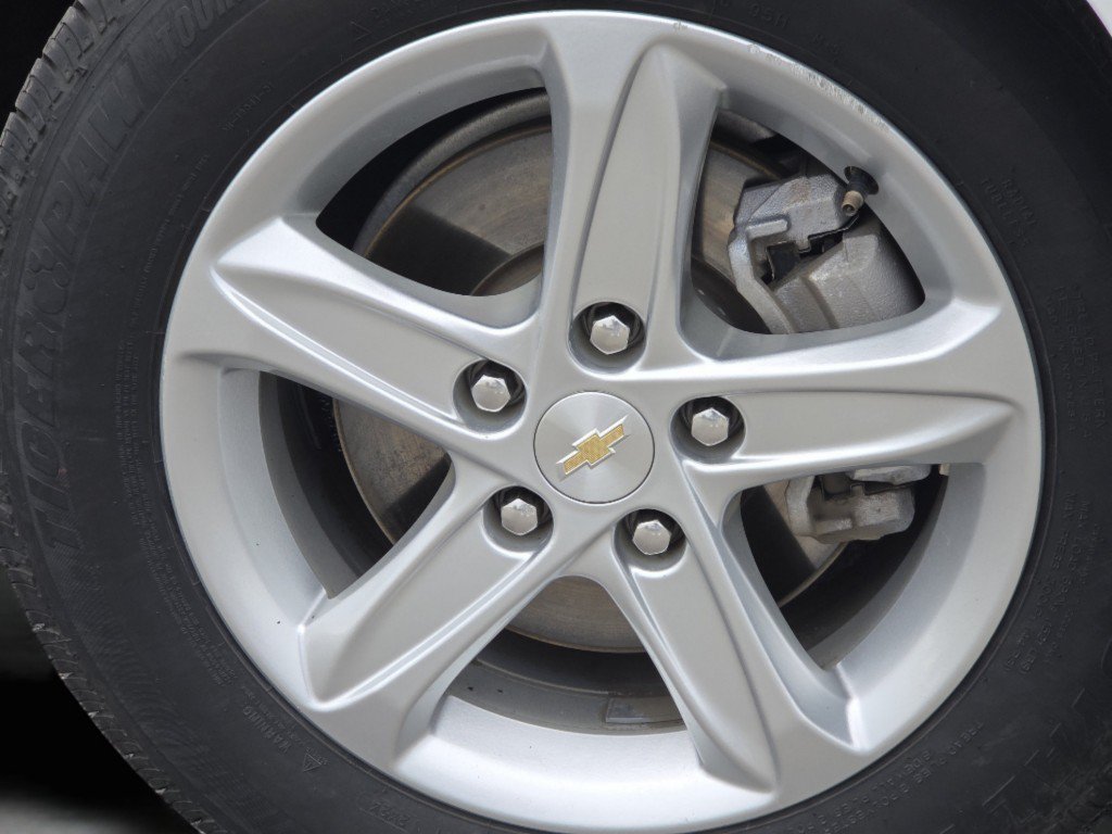 Used 2022 Chevrolet Malibu LT FWD image 14