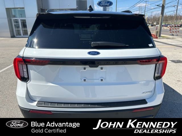 Certified 2025 Ford Explorer ST-Line w/ Premium Package AWD/4WD image 7