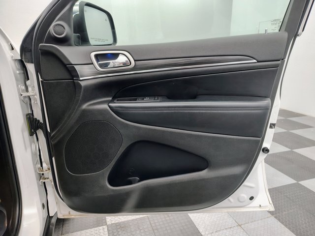 Used 2021 Jeep Grand Cherokee Limited AWD/4WD image 23