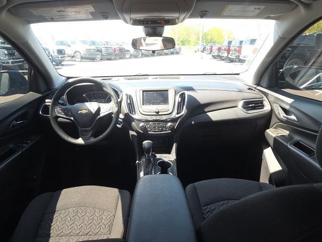 Used 2024 Chevrolet Equinox LT w/ Driver Convenience Package FWD image 21