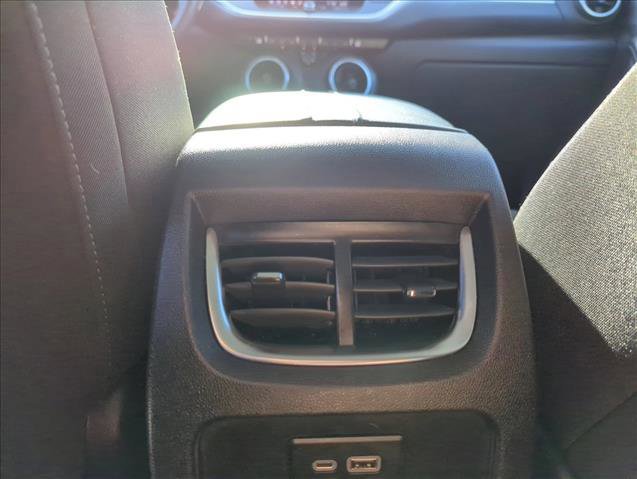 Used 2022 Chevrolet Blazer LT image 17