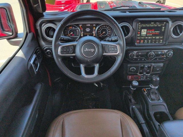 Used 2023 Jeep Wrangler Unlimited Rubicon AWD/4WD image 16