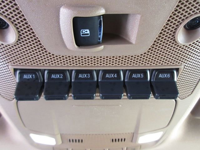 Certified 2022 Ford F350 Lariat w/ Lariat Value Package image 21