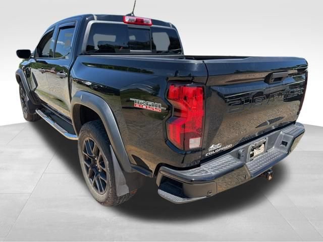 Used 2023 Chevrolet Colorado Trail Boss w/ LPO, Dark Essentials Package AWD/4WD image 6