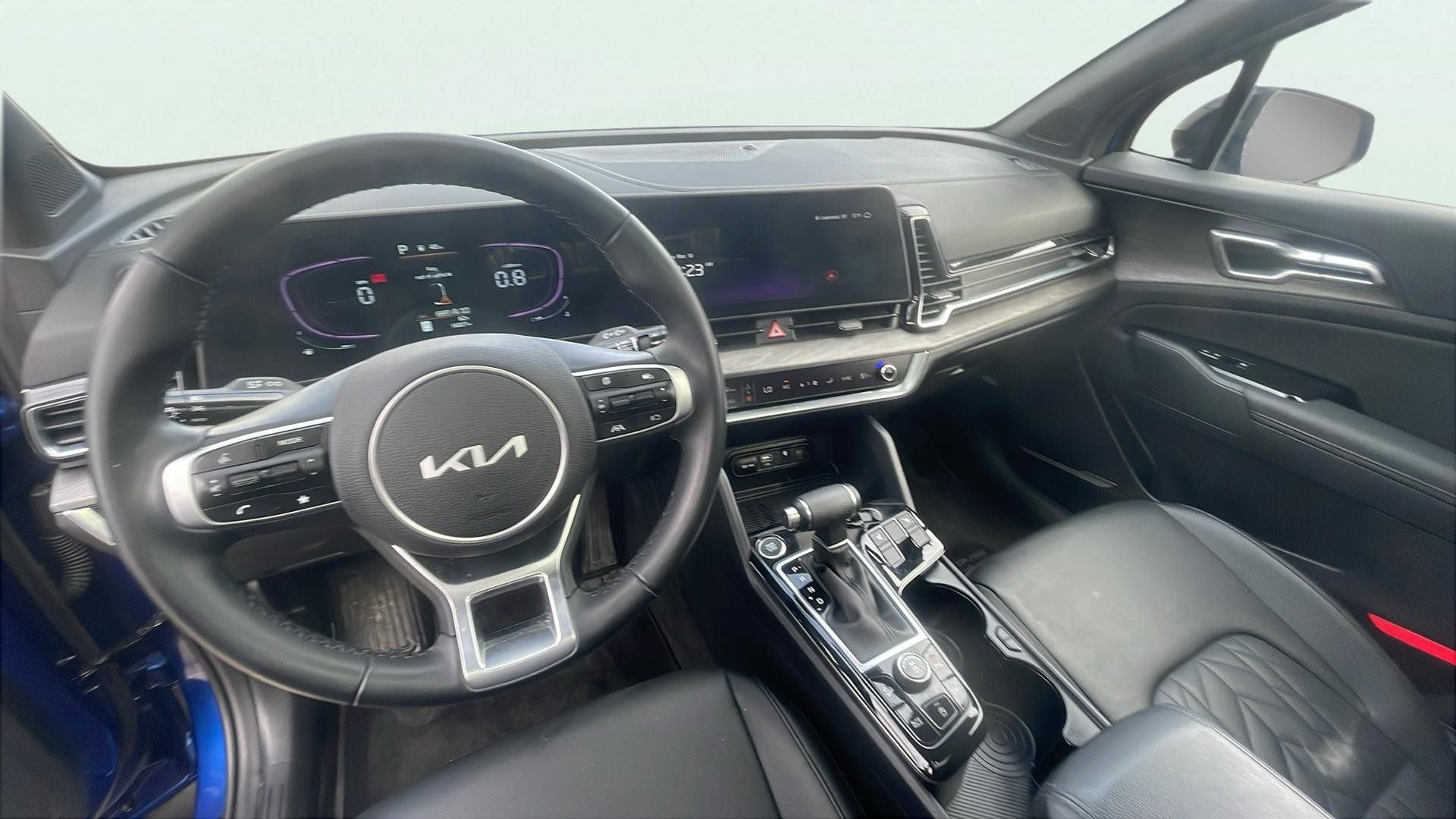 Used 2025 Kia Sportage X-Line w/ Premium Package image 11