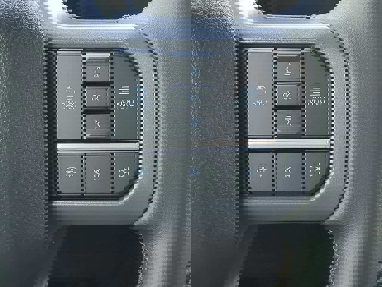 Certified 2025 Ford F150 Lariat w/ Equipment Group 501A Mid image 24